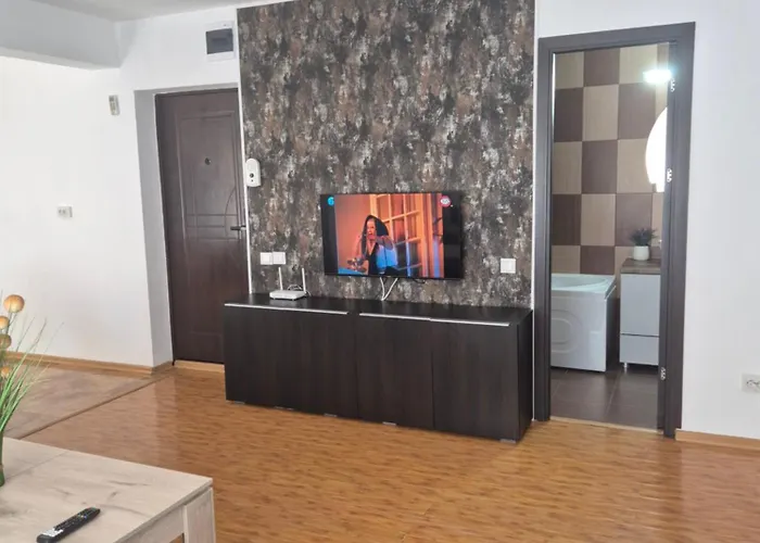 Compozitori Cu Parcare și Balcon Apartament