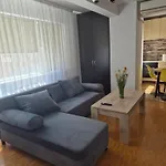Διαμέρισμα Compozitori Cu Parcare Si Balcon Κονστάντζα