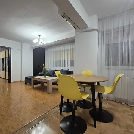 Compozitori Cu Parcare Si Balcon Apartamento