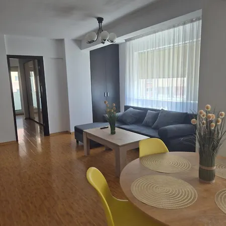 Apartamento Compozitori Cu Parcare Si Balcon Constança