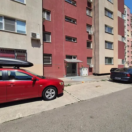 Compozitori Cu Parcare Si Balcon * Constanţa