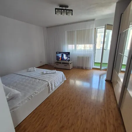 Compozitori Cu Parcare Si Balcon Apartman *