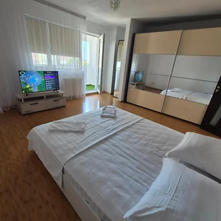 Apartman Compozitori Cu Parcare Si Balcon